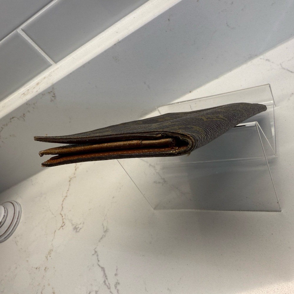 Louis Vuitton Brown Monogram Wallet - Picture 3 of 10